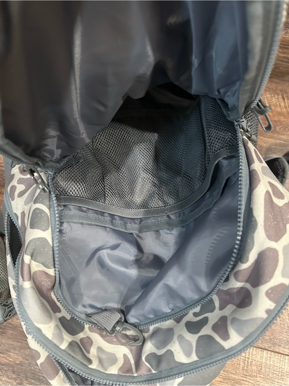 BURLEBO Camo Backpack in Gray and Black - Picture 5 of 8